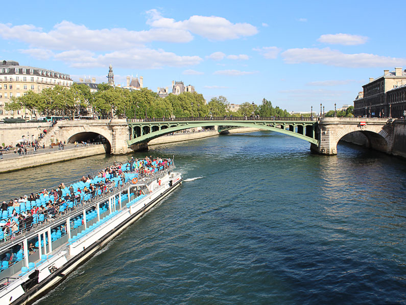 Croisière sur la Seine – La Seine, principale avenue de Paris